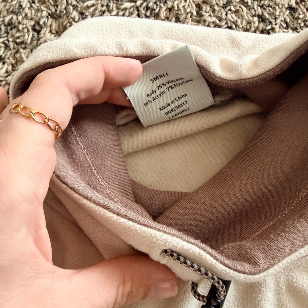Varley Pullover - Picture 3 of 5